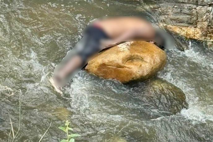 Hombre muere arrastrado por la corriente en Pueblo Nuevo