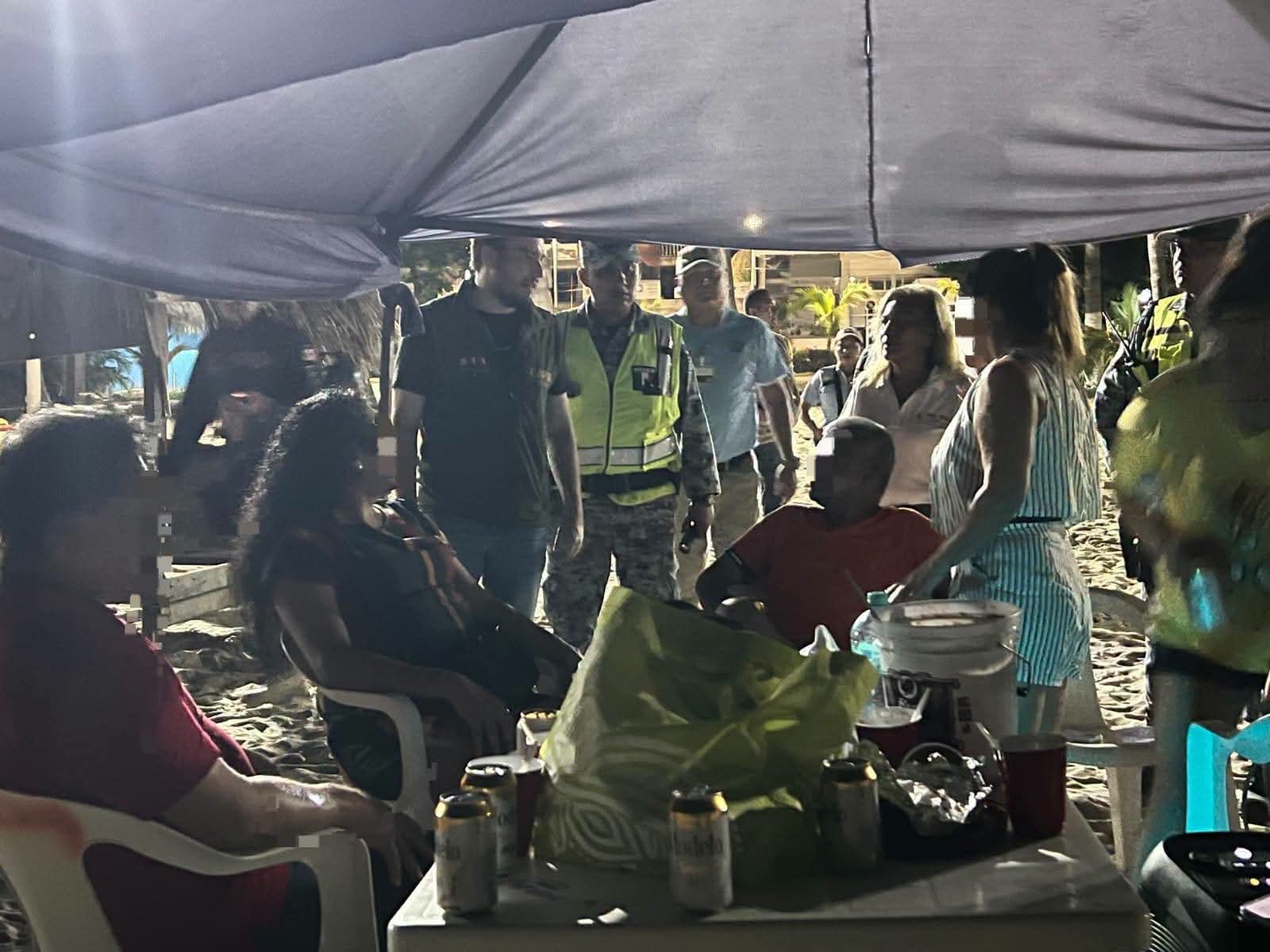 Implementa CAPTA recorridos preventivos para evitar pernocta en playas de Acapulco